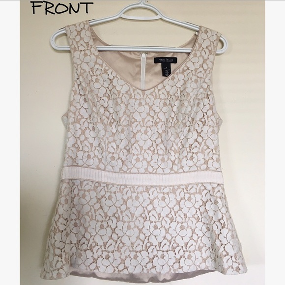 Elegant Blouse✨ - Picture 1 of 2